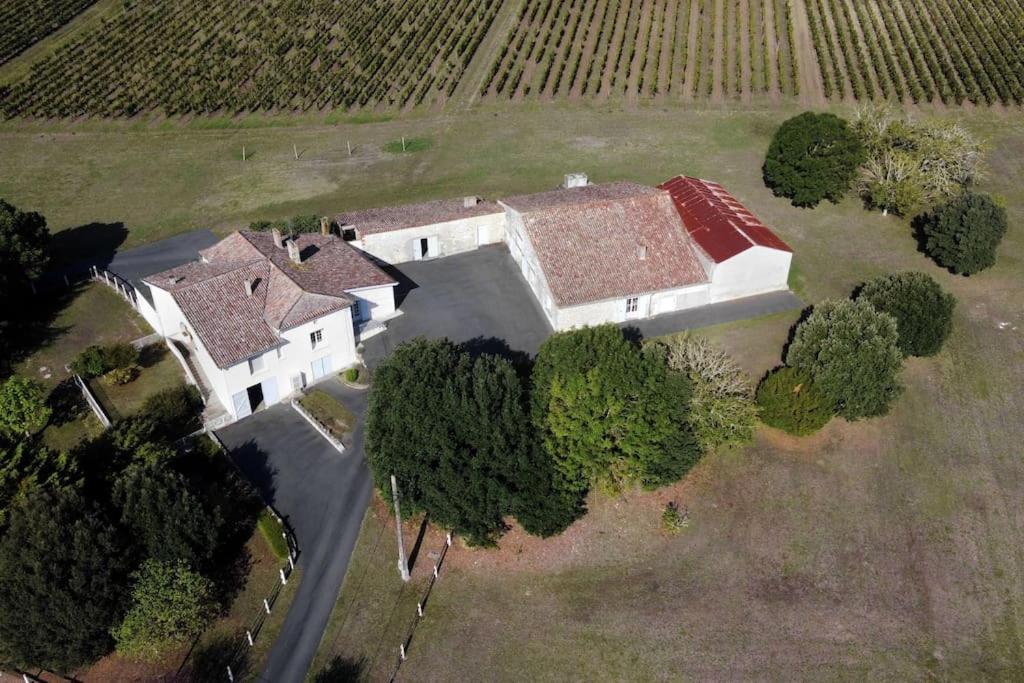 Entre Pierre Et Vigne - Charming Former Winery Farmhouse With Hot Tub & Swimming Pool Monestier  Екстериор снимка